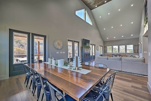 House (Multiple Bedrooms) | Interior