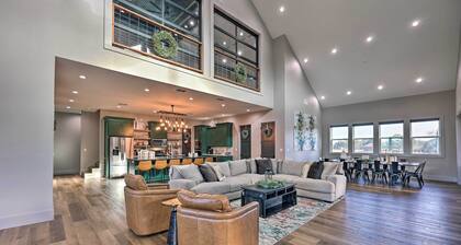 Lavish Riverfront Escape w/ Gas Grill!