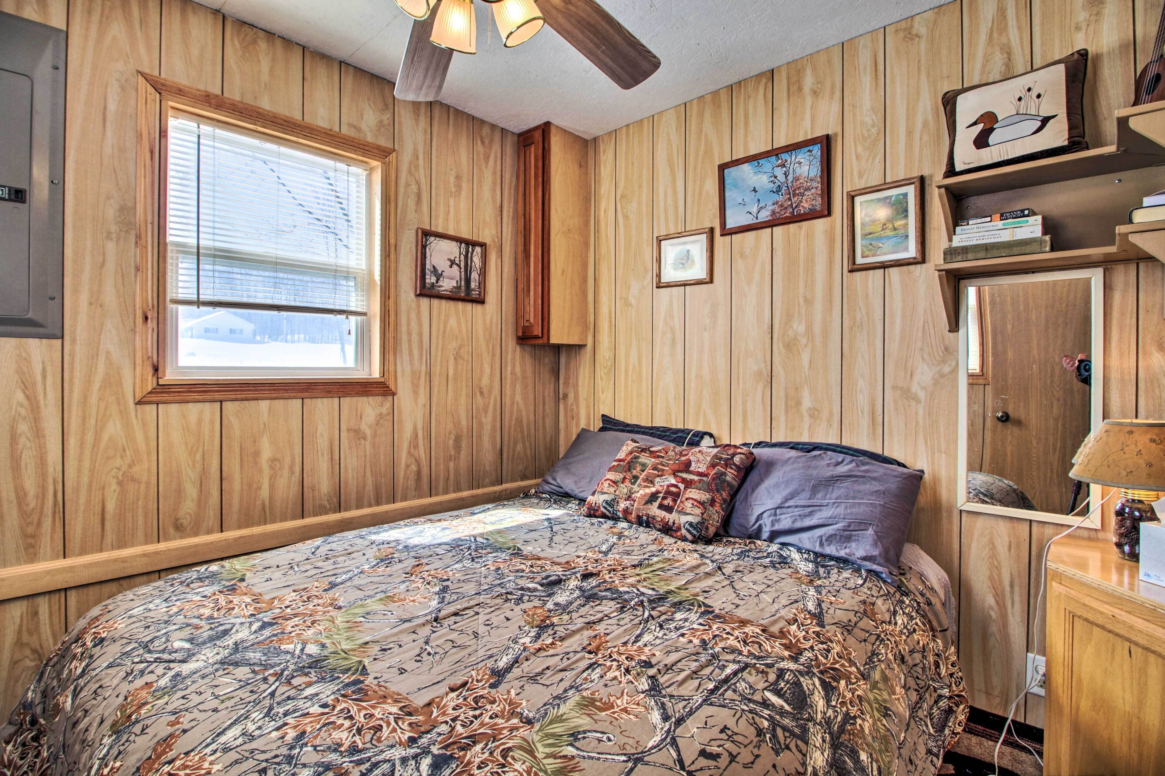 House (2 Bedrooms) | Interior