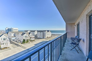 Interior - Simple North Wildwood Condo - Steps to Beach! (North Wildwood)