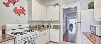 Steps to Avalon Bay: Sunny Catalina Island Home!