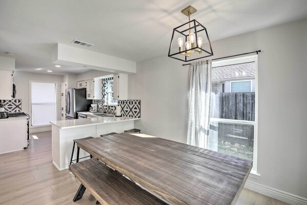 House (4 Bedrooms) | Interior - Stunning Plano Home w/ Private Pool & Hot Tub (Plano)