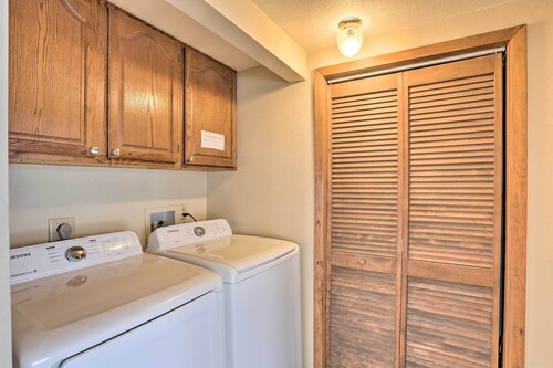 Rapid City Vacation Home w/ Wraparound Deck!