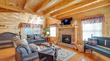 House (1 Bedroom) | Front of property