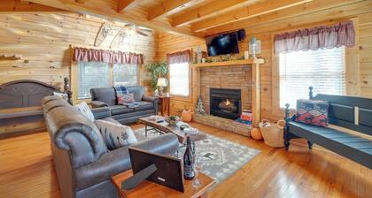 Romantic Cabin w/ Hot Tub in Pigeon Forge!
