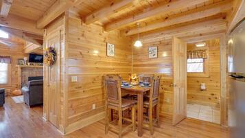 House (1 Bedroom) | Interior