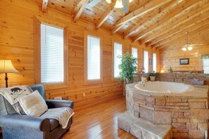 House (1 Bedroom) | Interior