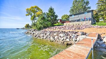 House (4 Bedrooms) | Front of property