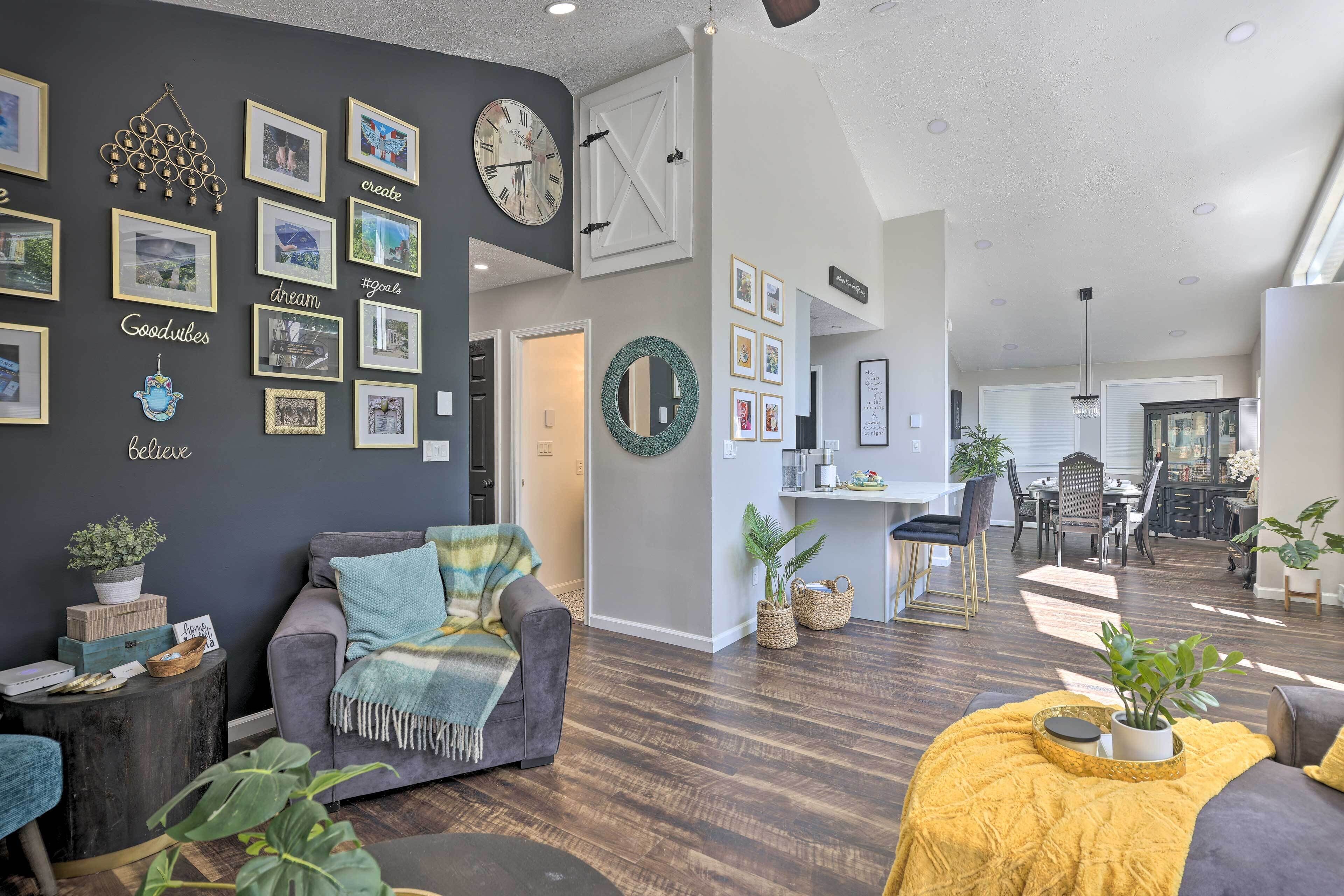 House (3 Bedrooms) | Interior