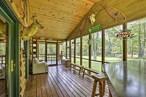 Scenic Cabin on 2 Acres Near Lake Holcombe Marina!