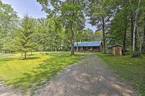 Interior - Scenic Cabin on 2 Acres Near Lake Holcombe Marina! (Holcombe)