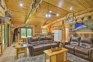 Interior - Scenic Cabin on 2 Acres Near Lake Holcombe Marina! (Holcombe)