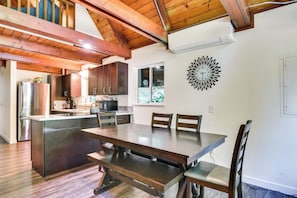House (1 Bedroom) | Interior