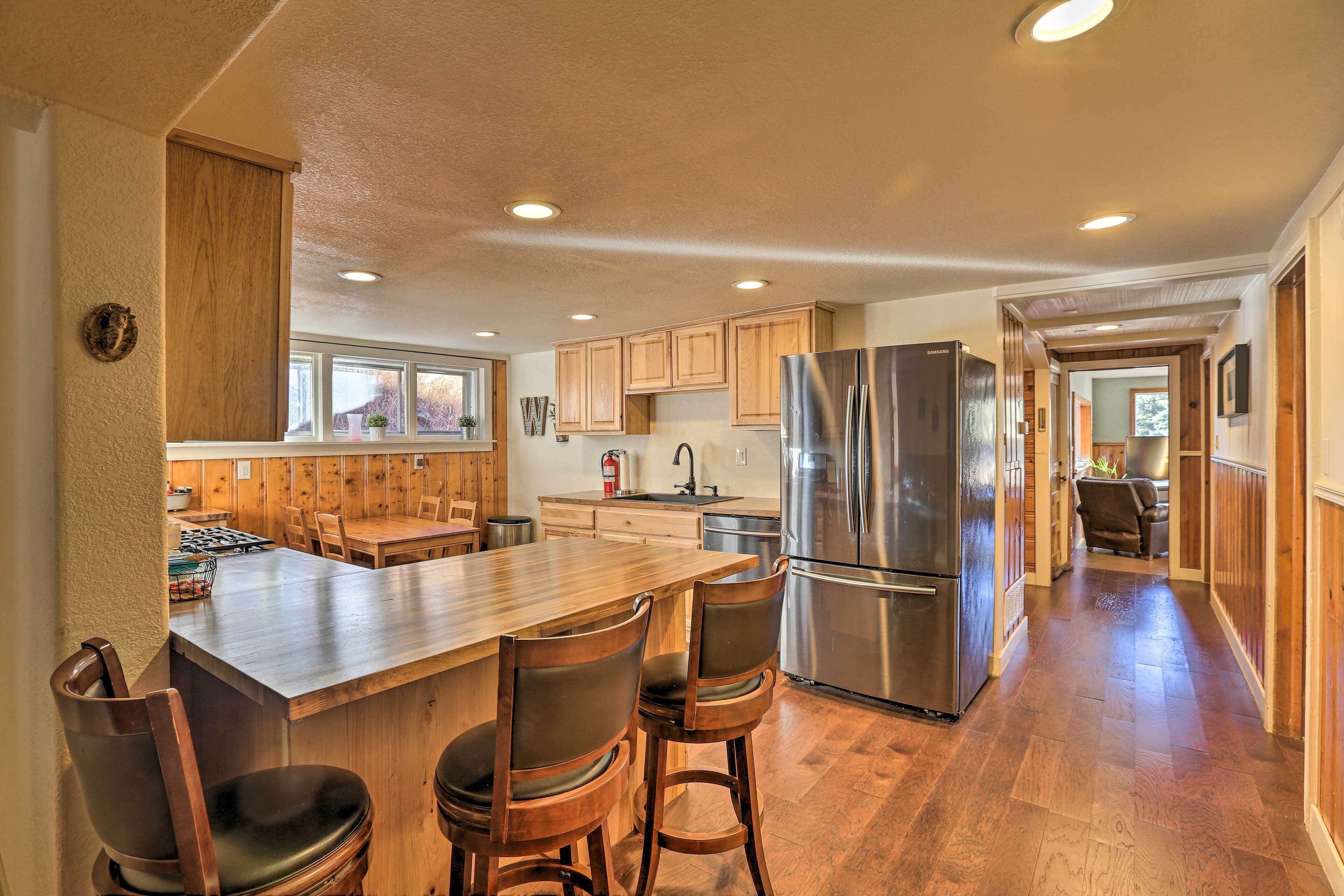 House (3 Bedrooms) | Interior