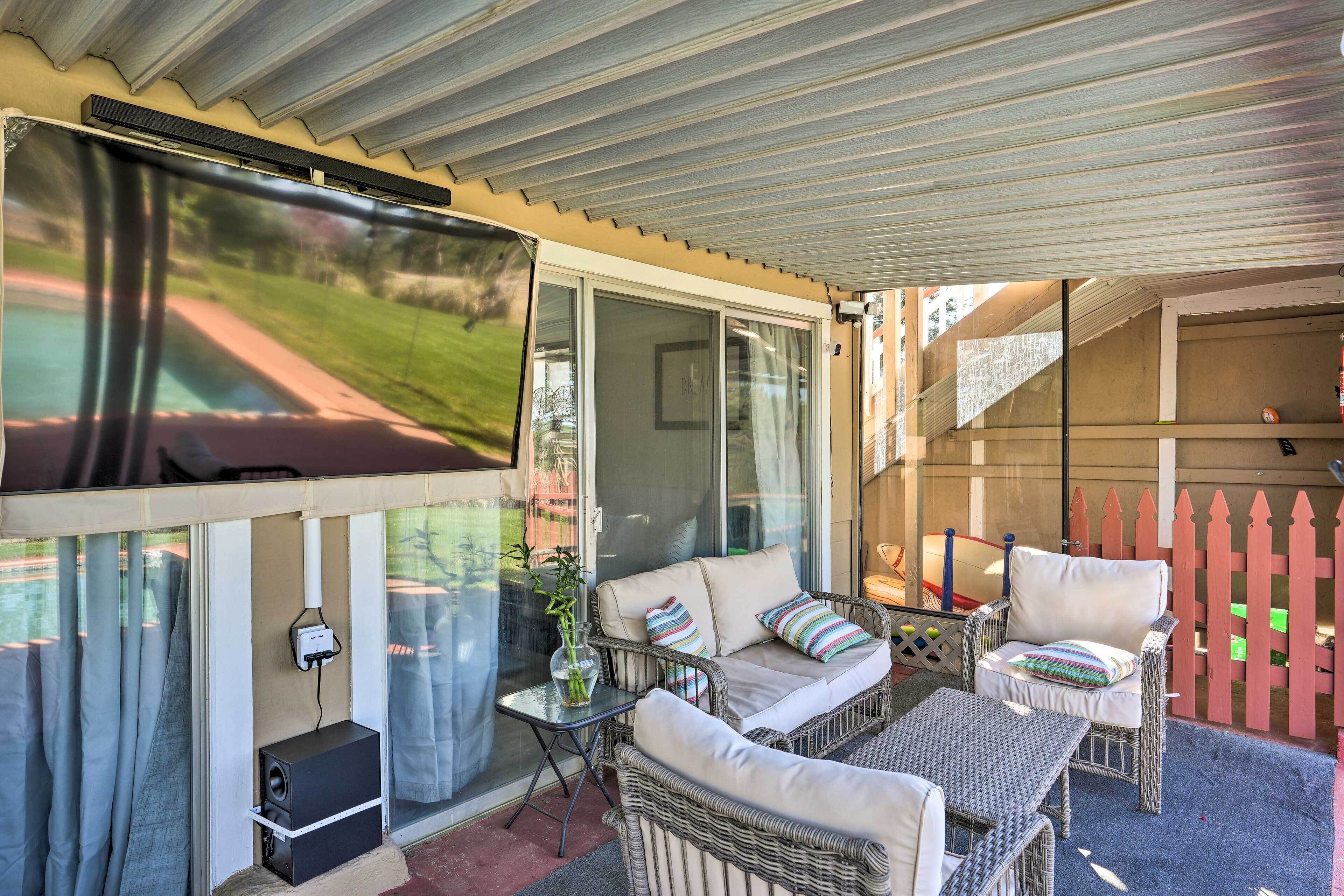 Spacious Jackson Home w/ Grill & Mtn Views!