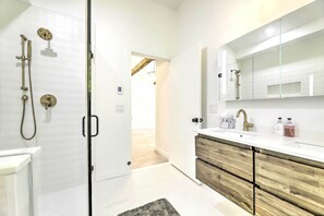 Casa (2 Bedrooms) | Interior