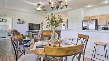 Villa (2 Bedrooms) | Interior