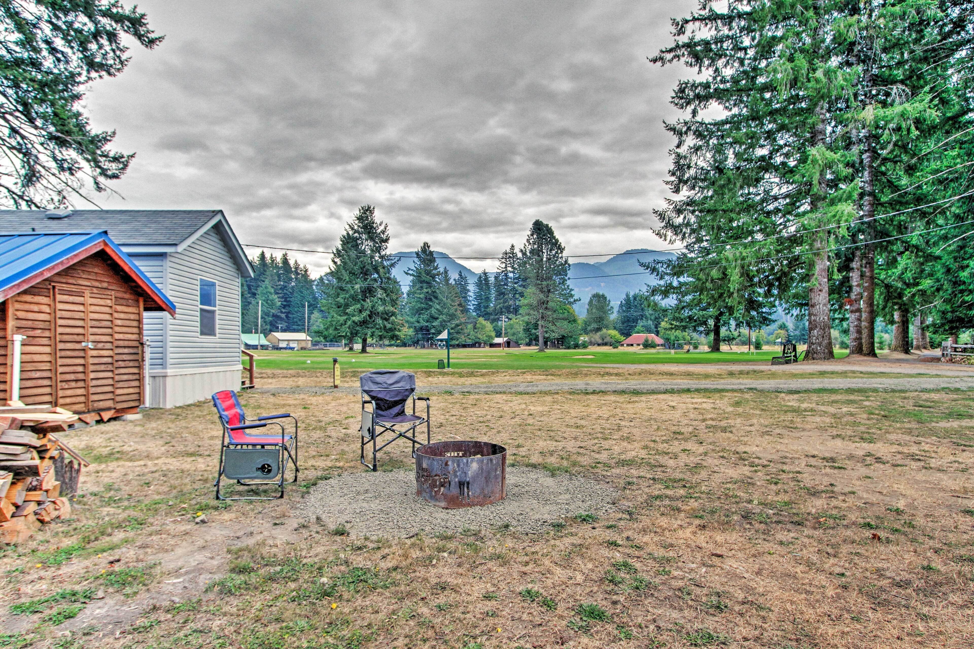 House (1 Bedroom) | Property grounds