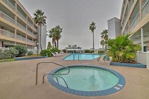 Apartment (1 Bedroom) | Interior - Oceanfront Corpus Christi Condo: Resort Perks! (Corpus Christi)