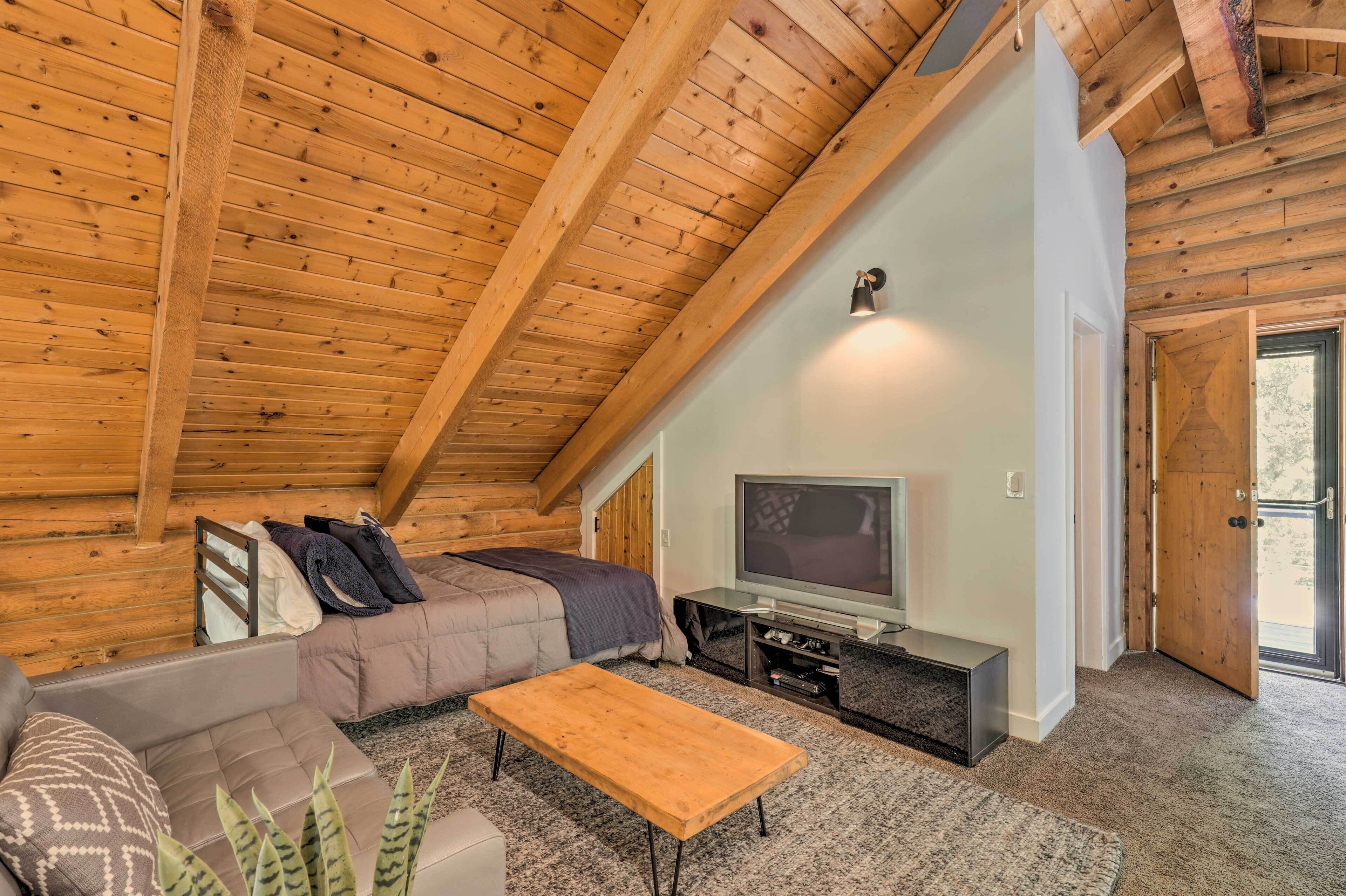 House (2 Bedrooms) | Interior