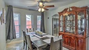 House (3 Bedrooms) | Interior - Spacious Home w/ Patio < 16 Mi to Dtwn Dallas (Garland)