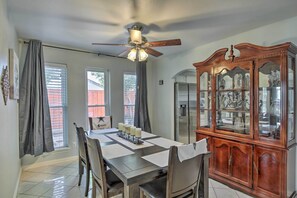 House (3 Bedrooms) | Interior - Spacious Home w/ Patio < 16 Mi to Dtwn Dallas (Garland)
