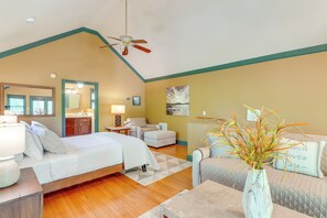 House (2 Bedrooms) | Interior - Riverfront Hayesville Retreat: Fishing & Kayaking! (Hayesville)