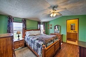 House (3 Bedrooms) | Interior - 180-acre Farm: 'the Lodge' in Klingerstown! (Dornsife)