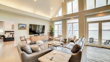 House (5 Bedrooms) | Front of property