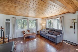 บ้านพัก (2 Bedrooms) | ภายใน