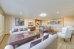 Talo (6 Bedrooms) | Sisätilat