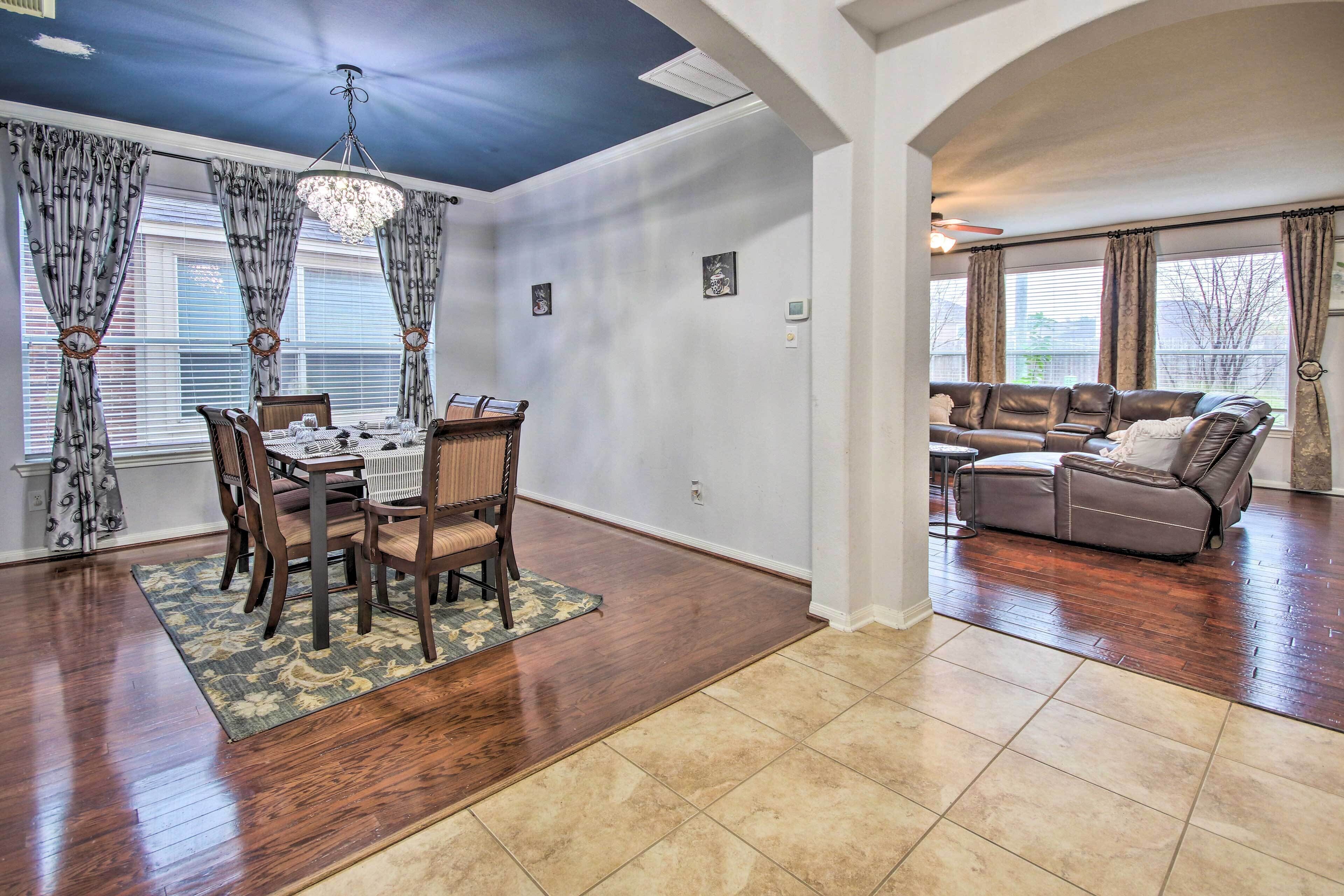 Spacious Richmond Getaway w/ Grill!