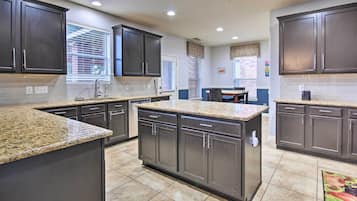 Maison (4 Bedrooms) | Intérieur