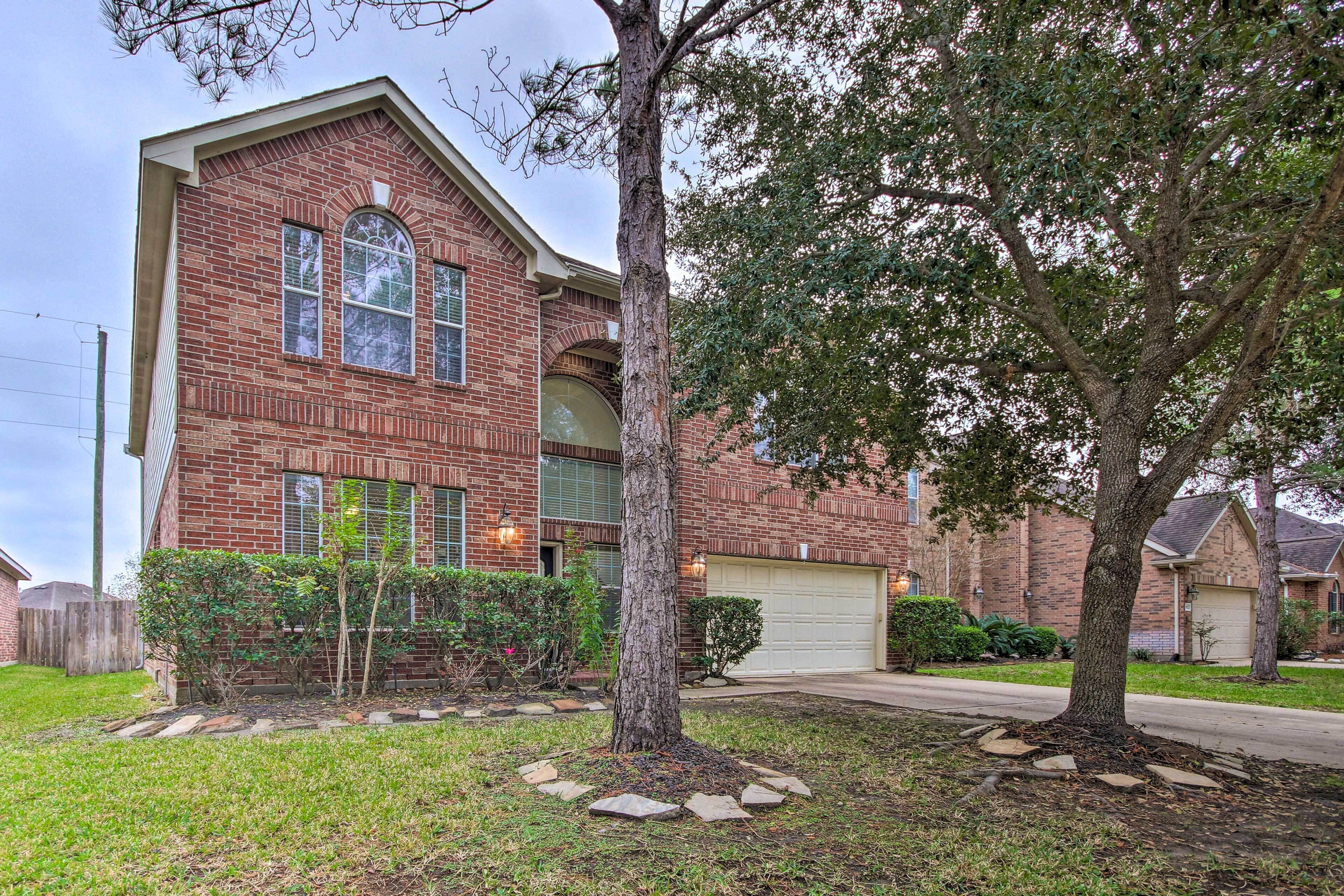 House (4 Bedrooms) | Interior