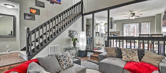 Updated Fayetville Townhome-away-from-home w/ Yard