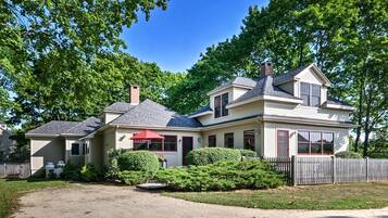 Rumah (4 Bedrooms) | Interior