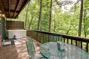 House (2 Bedrooms) | Interior - Sevierville Cabin w/ Hot Tub, Views & Pool Access! (Sevierville)