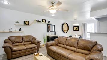 Apartment (1 Bedroom) | Interior