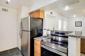 Apartment (1 Bedroom) | Interior