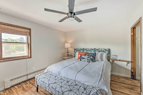 Williams Bay Getaway w/ Geneva Lake Views!