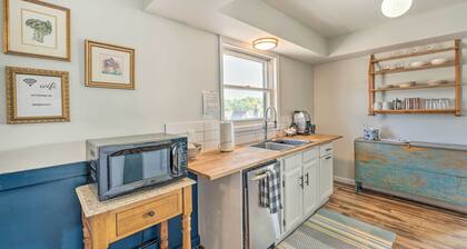 Williams Bay Getaway w/ Geneva Lake Views!