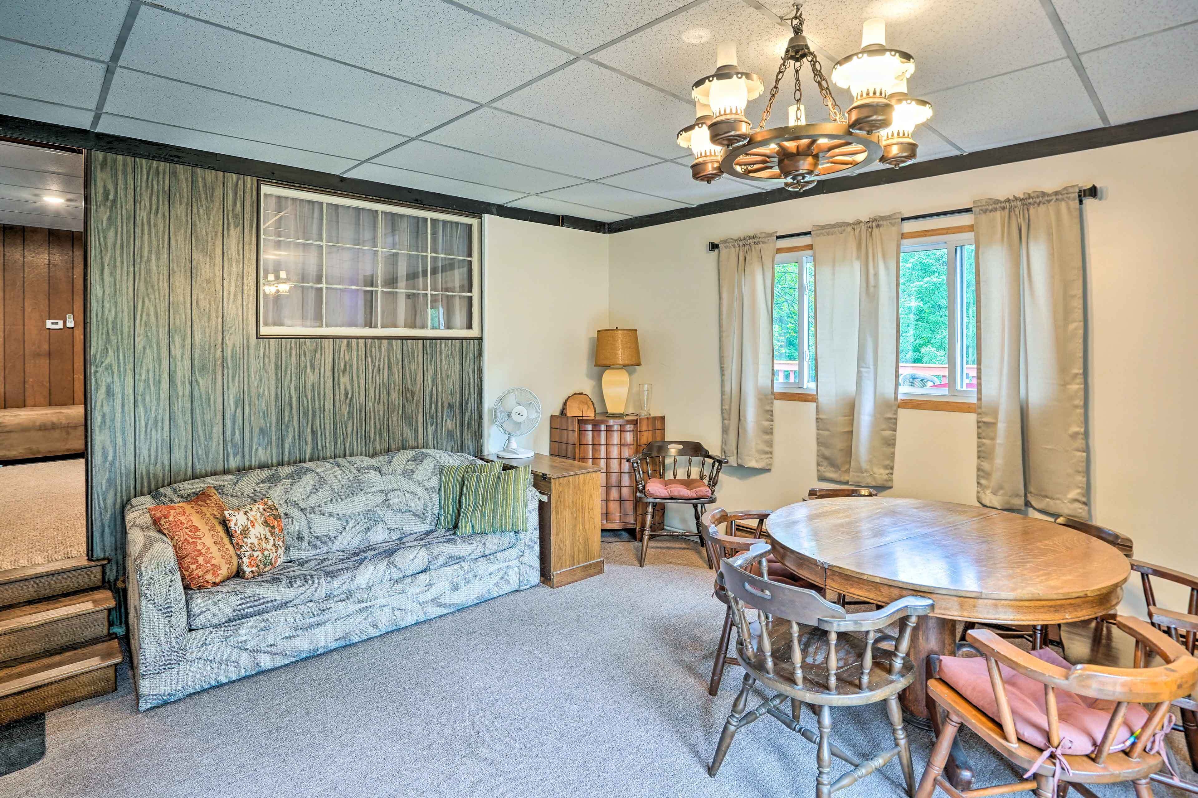 House (2 Bedrooms) | Interior