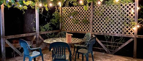 House (3 Bedrooms) | Depan hartanah