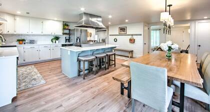 3 Mi to Dutch Wonderland: Serene Home w/ Deck
