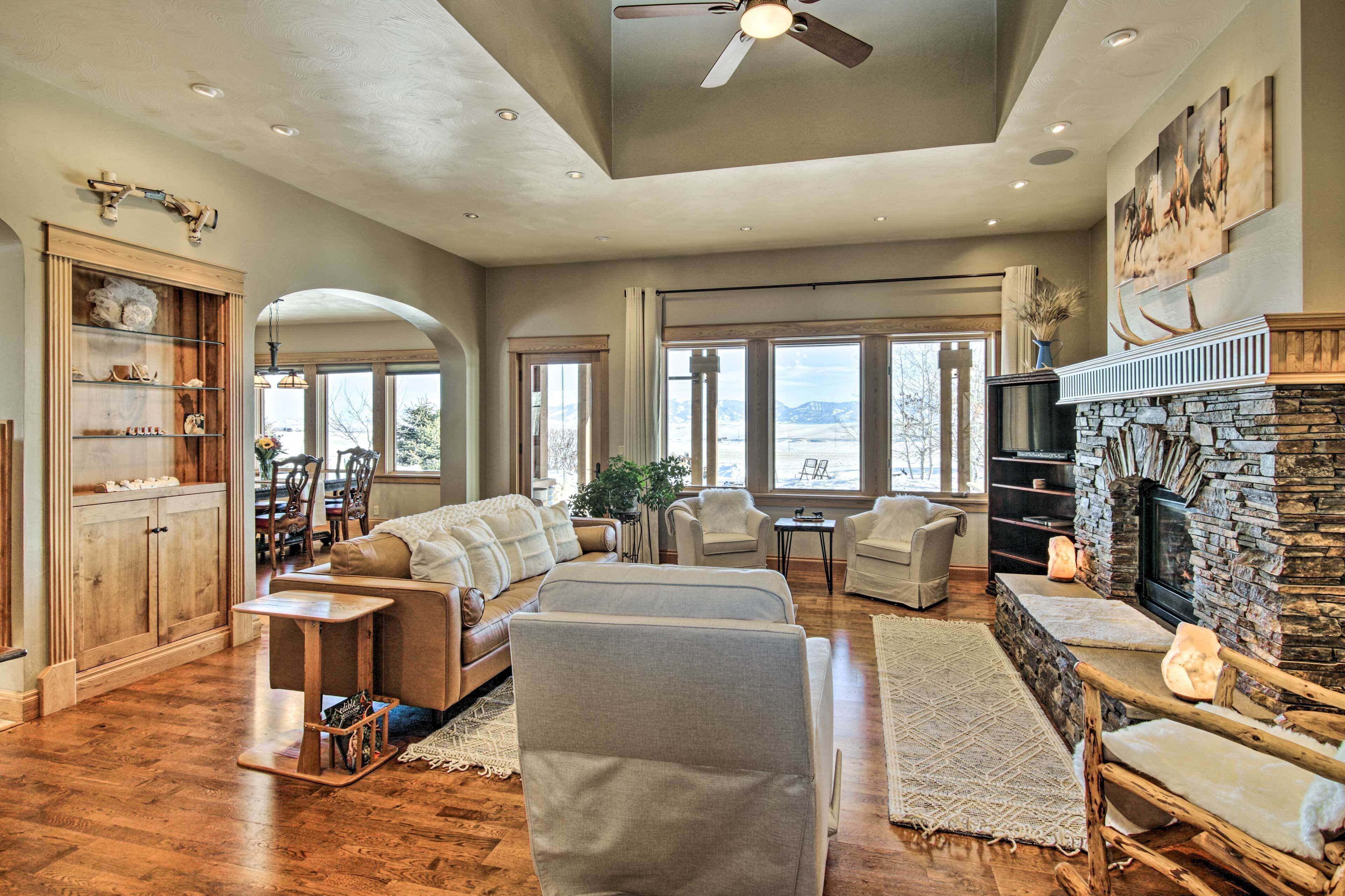 Upscale Bozeman Home on the Prairie!