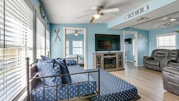 House (2 Bedrooms) | Front of property