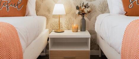 2 bedrooms, iron/ironing board, travel cot, Internet