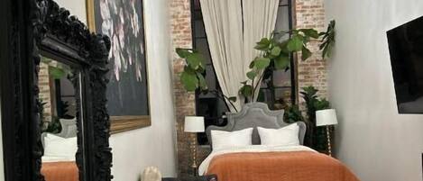 3 habitaciones, tabla de planchar con plancha y wifi gratis