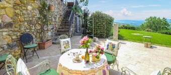 Beautiful apartment in Loc. Scalabrelli