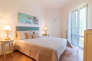 2 slaapkamers, een strijkplank/strijkijzer